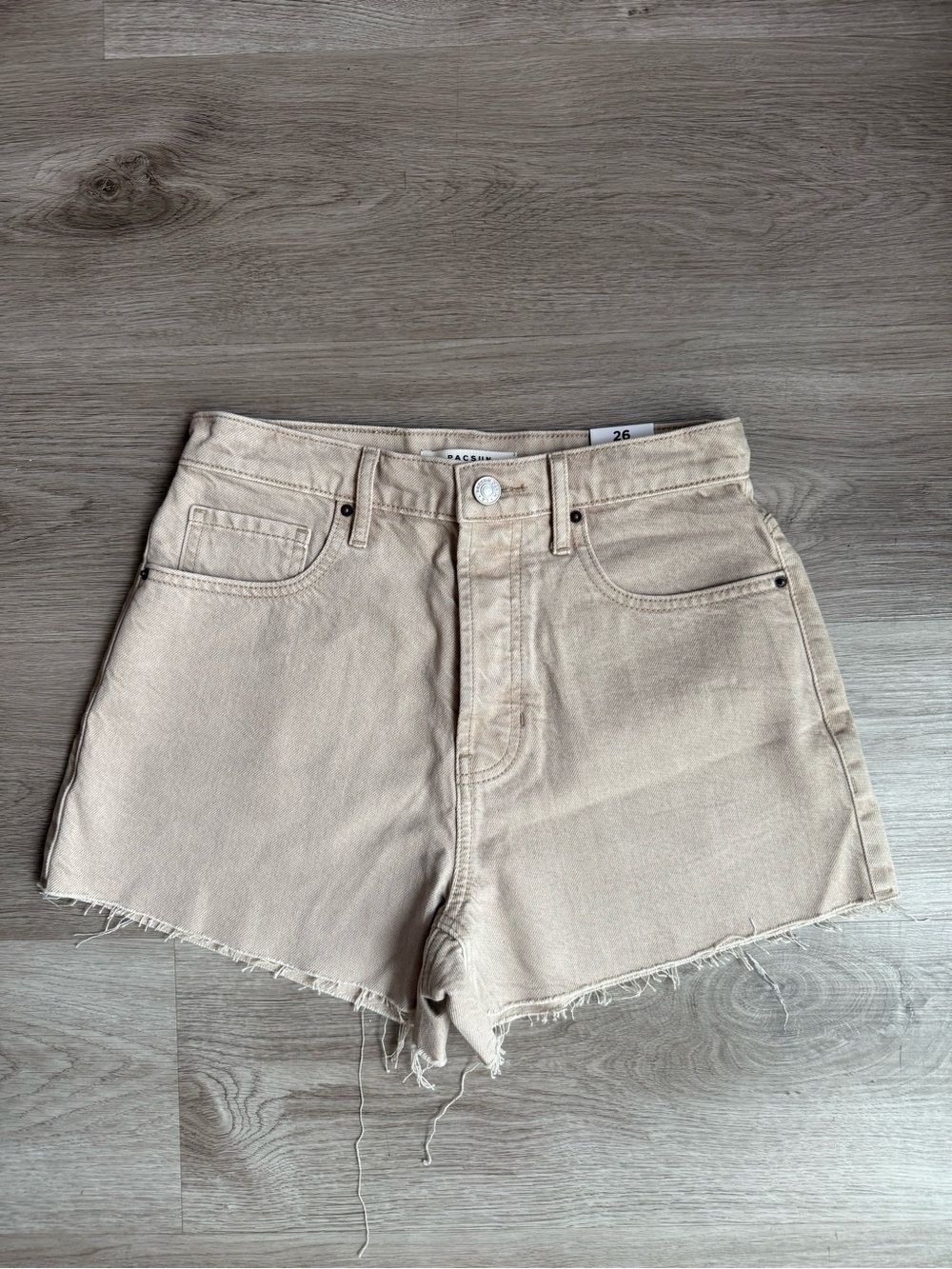 PacSun Vintage High Rise Raw Hem Denim Shorts Size 26
